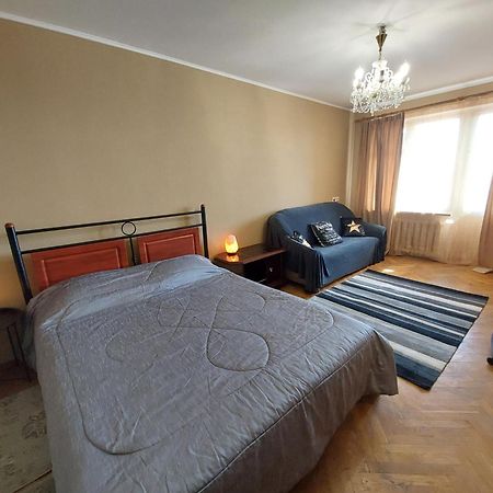 Квартири Біля Метро Лівобережна Та Дарниця كييف المظهر الخارجي الصورة